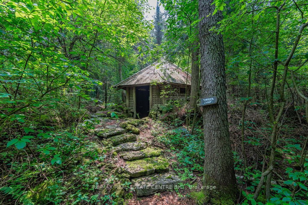 15 River Bluff Path