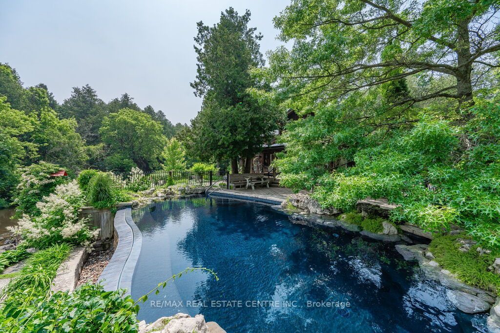 15 River Bluff Path