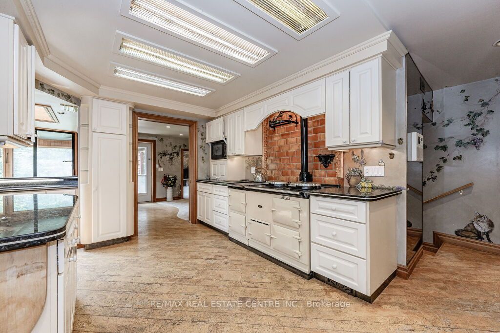 15 River Bluff Path