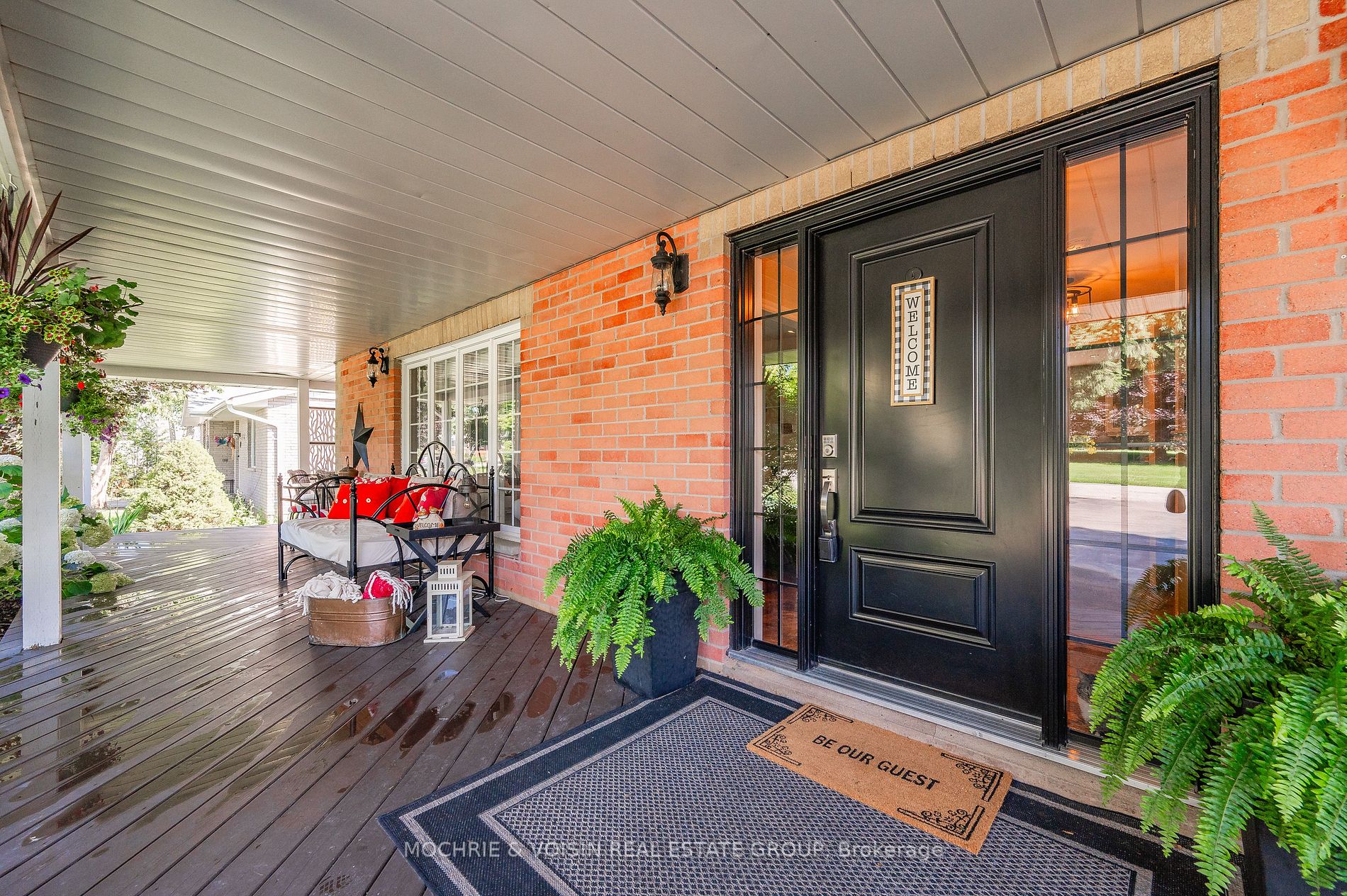 15 Leeson St N