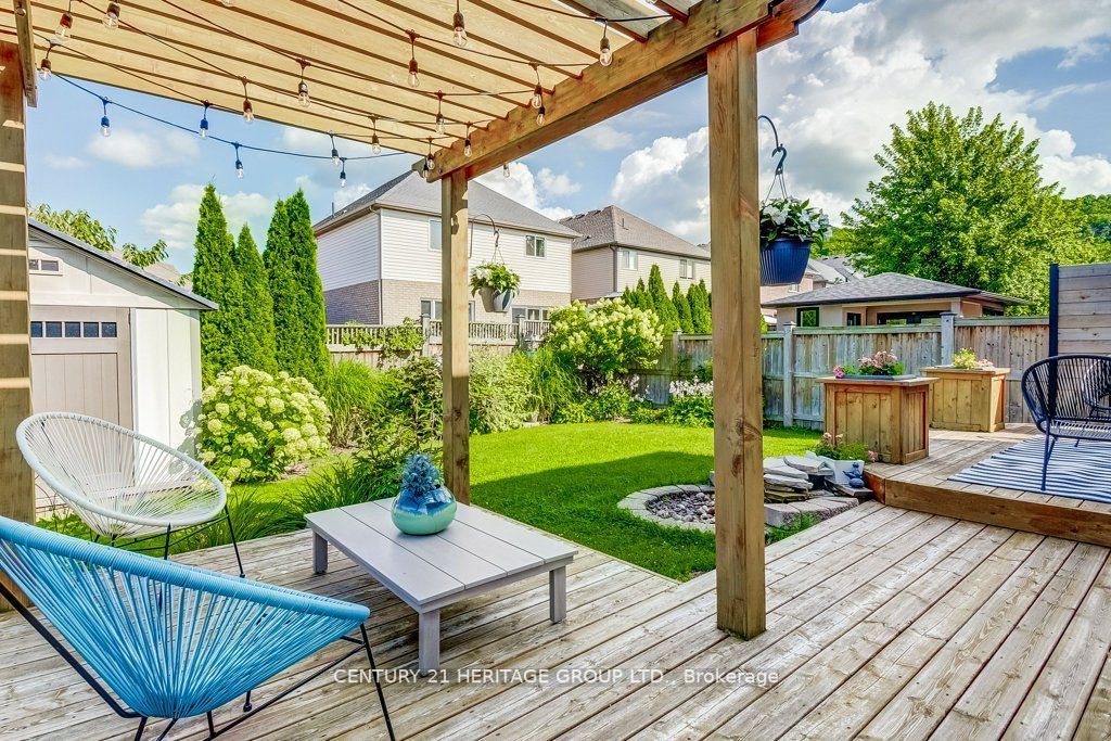 28 Udell Way