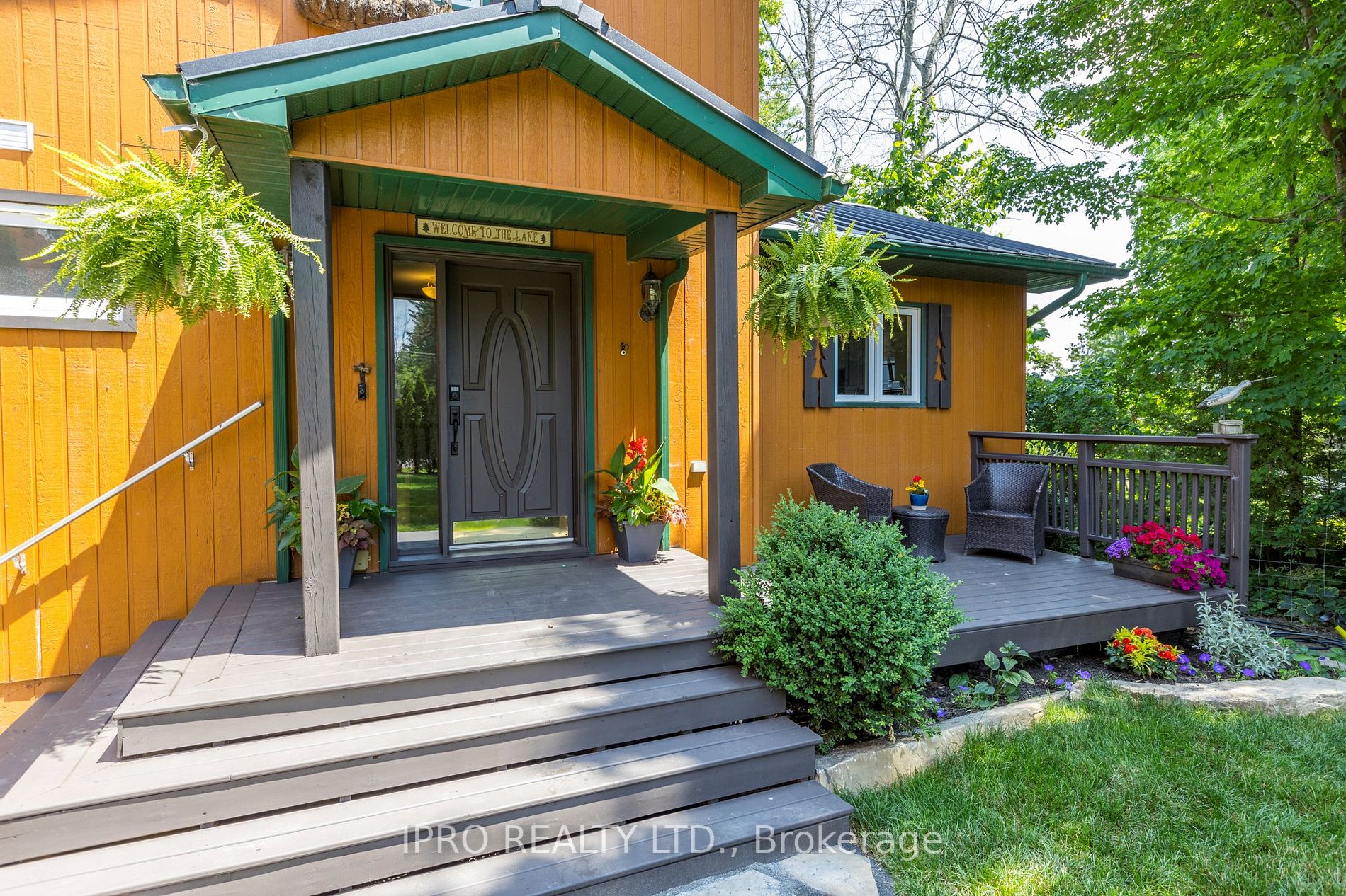10 Sunrise Crescent