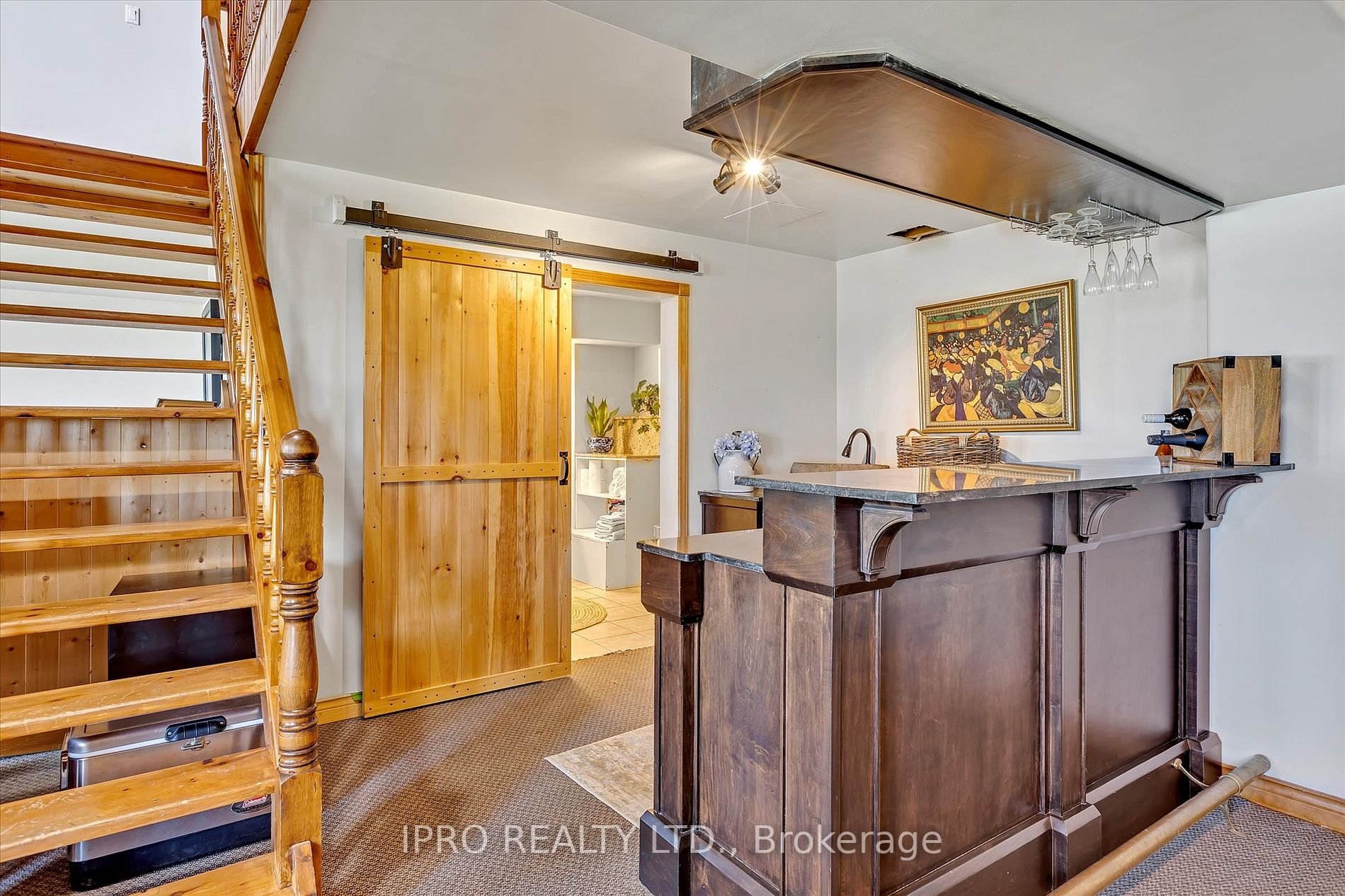 10 Sunrise Crescent