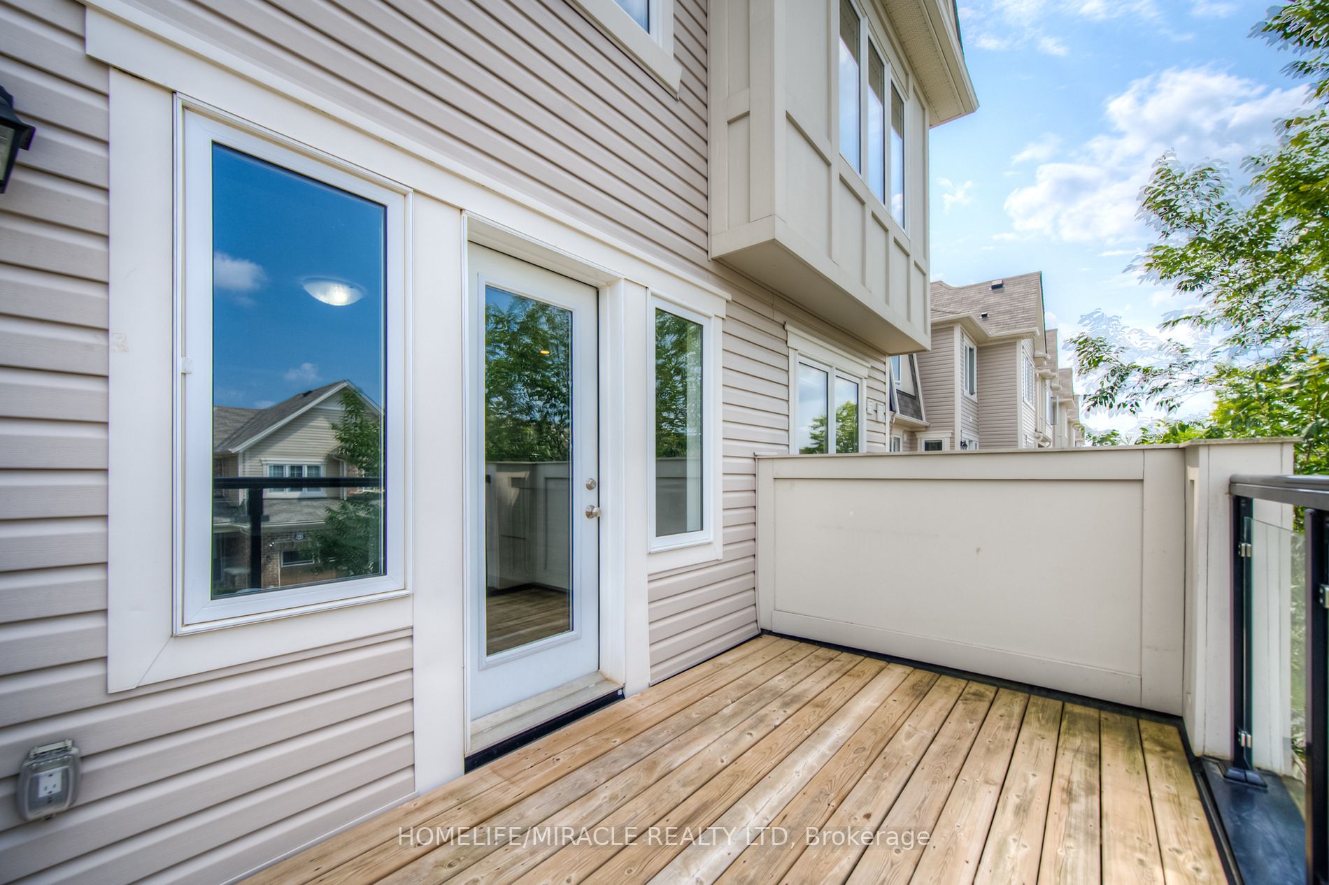 526 Goldenrod Lane, #0