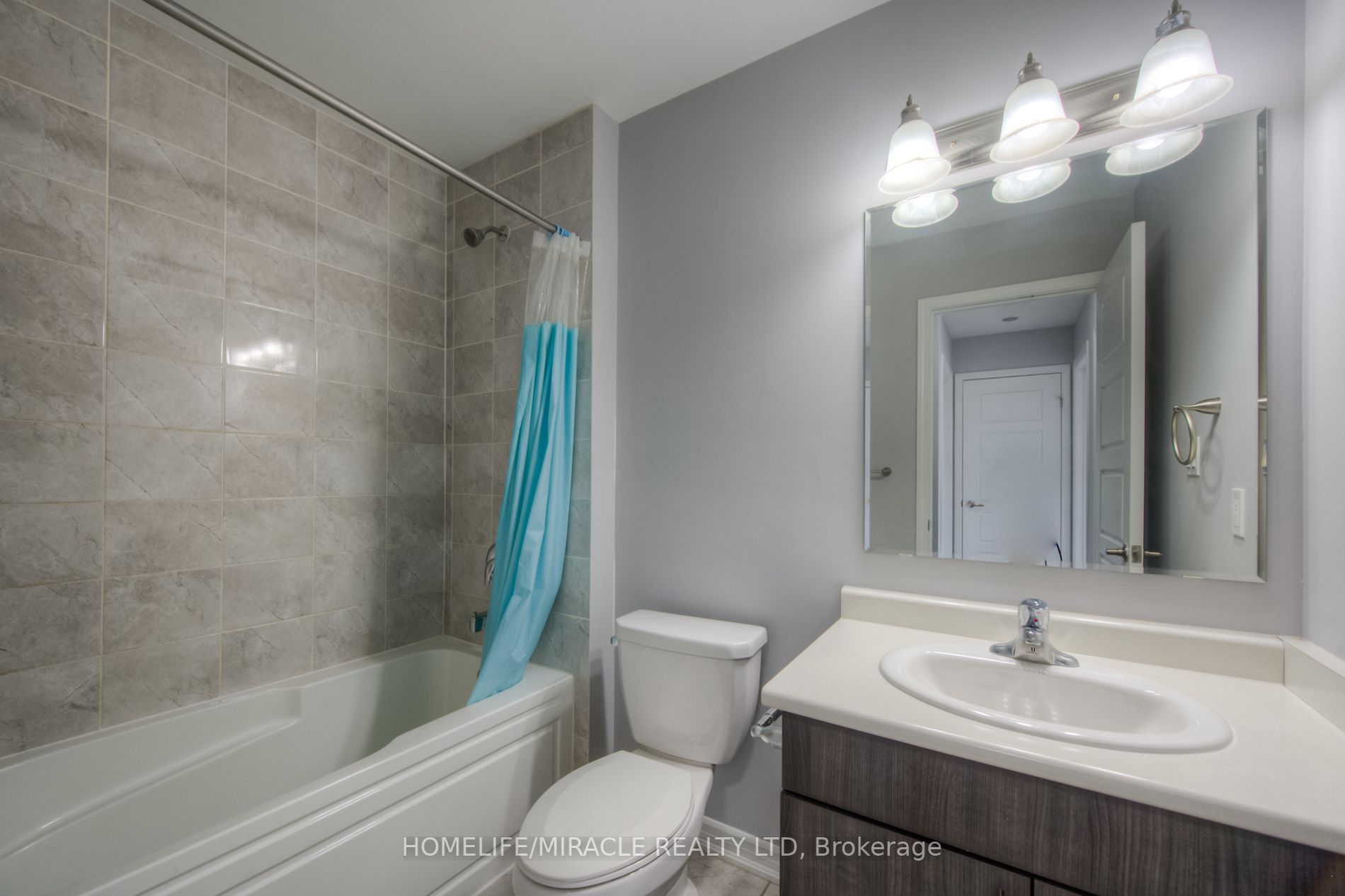 526 Goldenrod Lane, #0