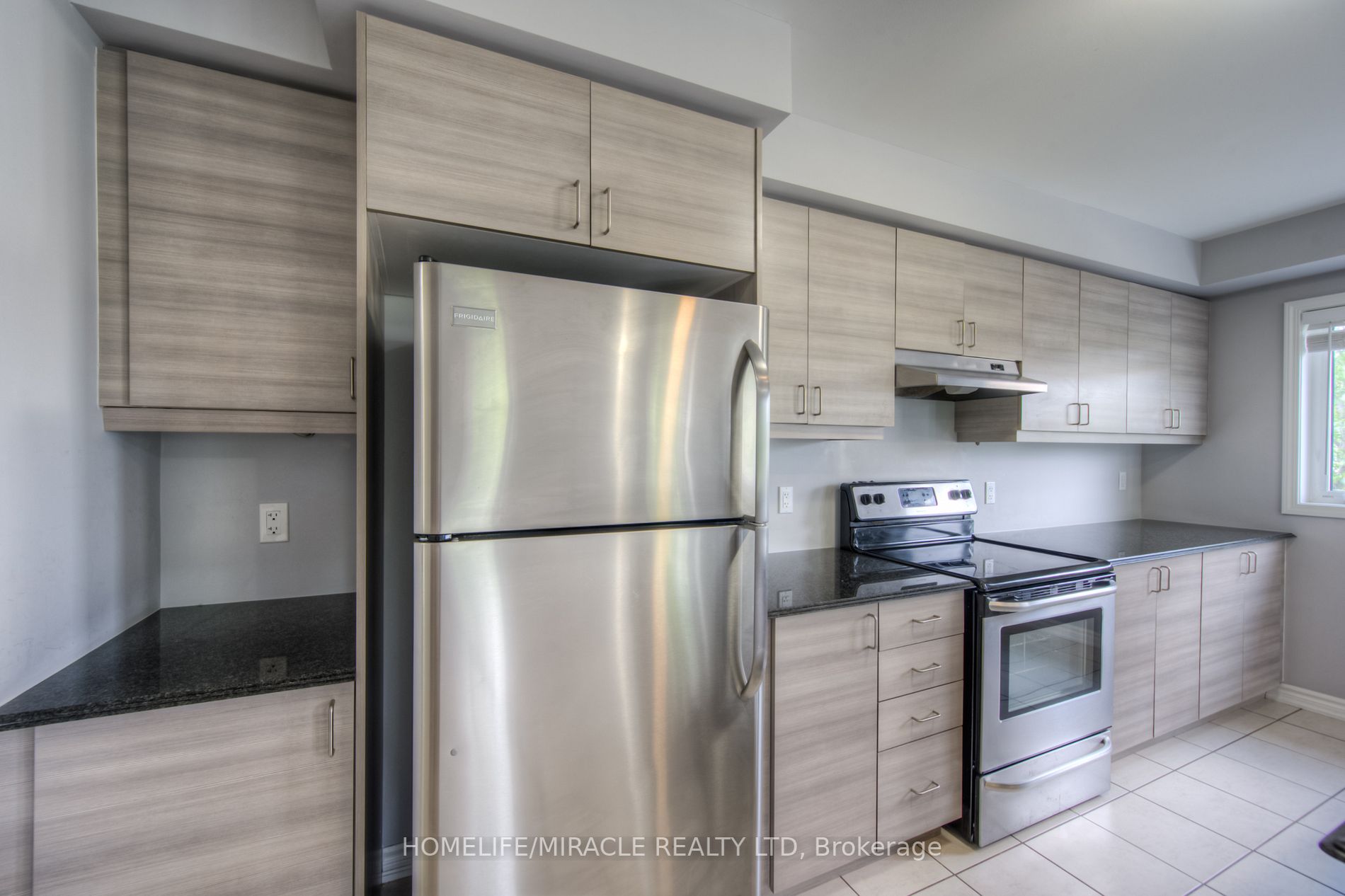 526 Goldenrod Lane, #0