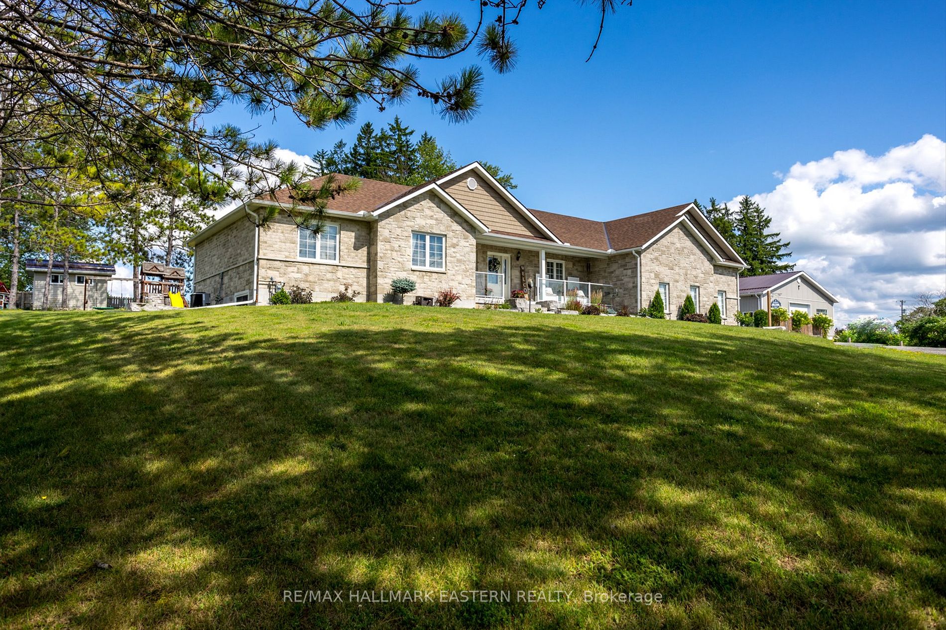 20 Hilltop Court