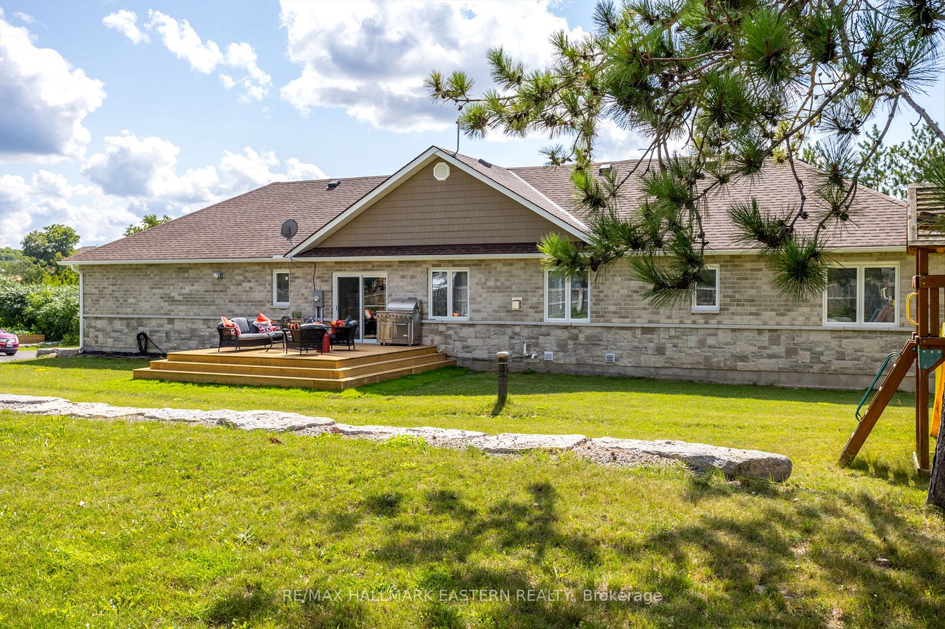 20 Hilltop Court