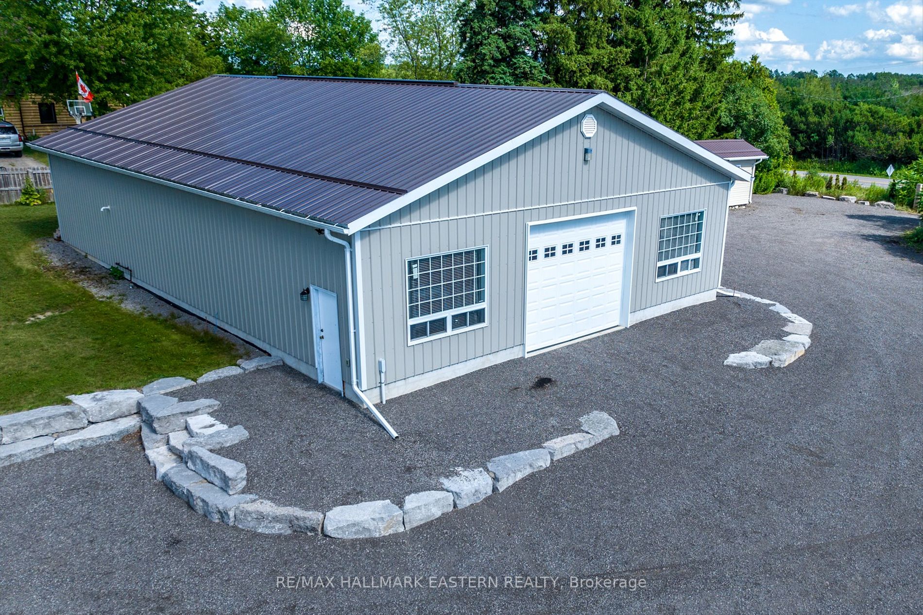 20 Hilltop Court