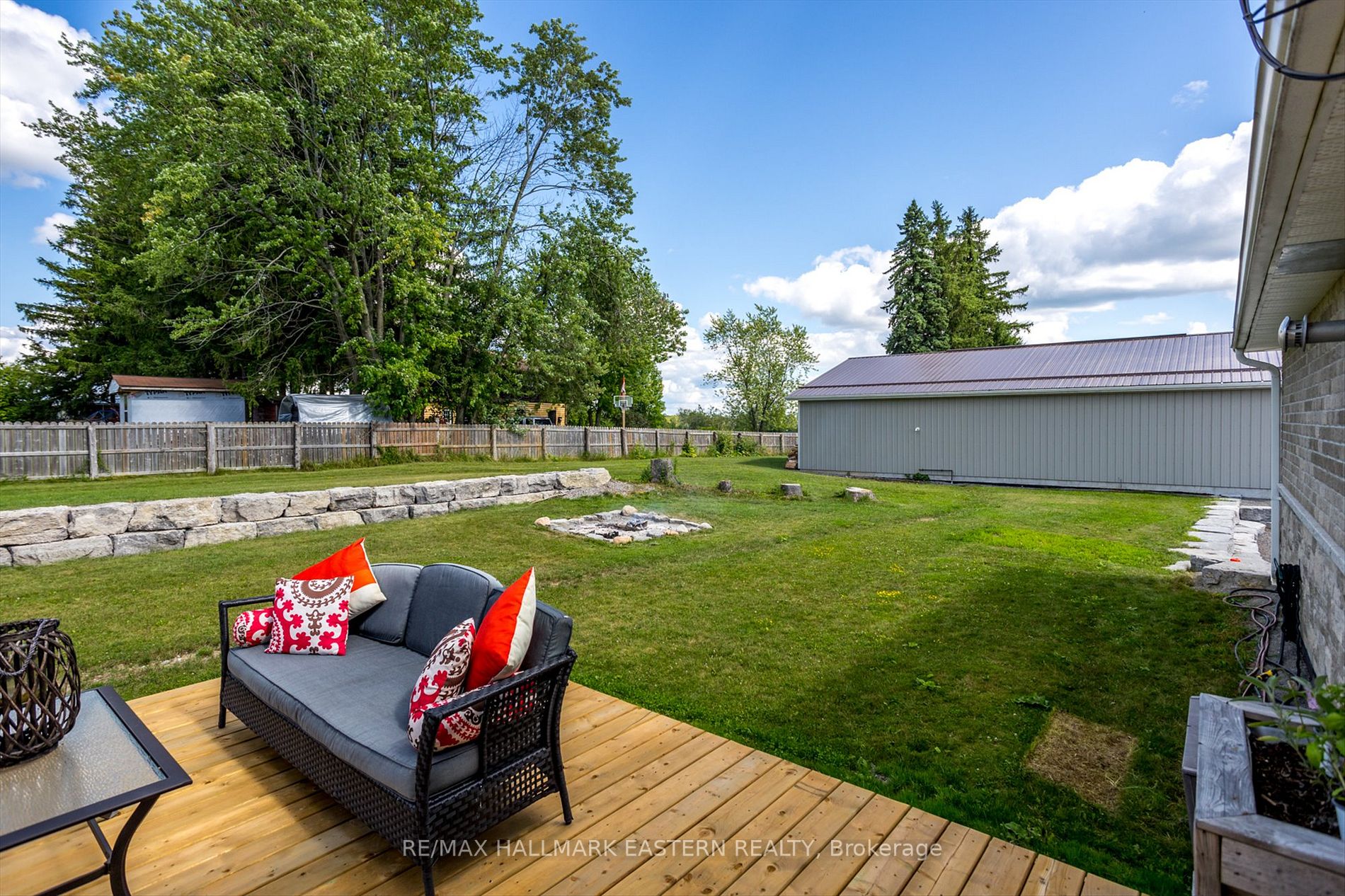 20 Hilltop Court