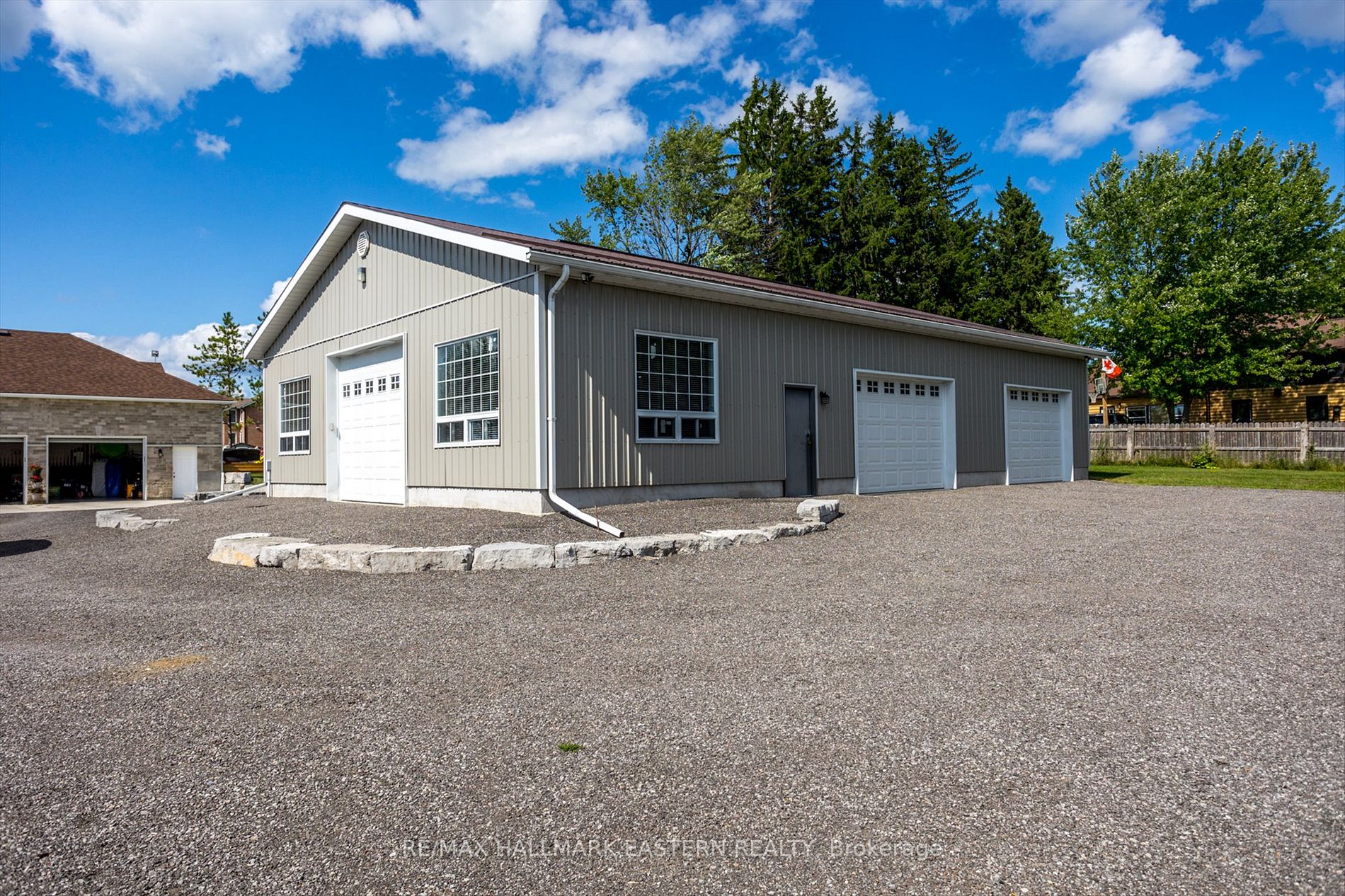20 Hilltop Court