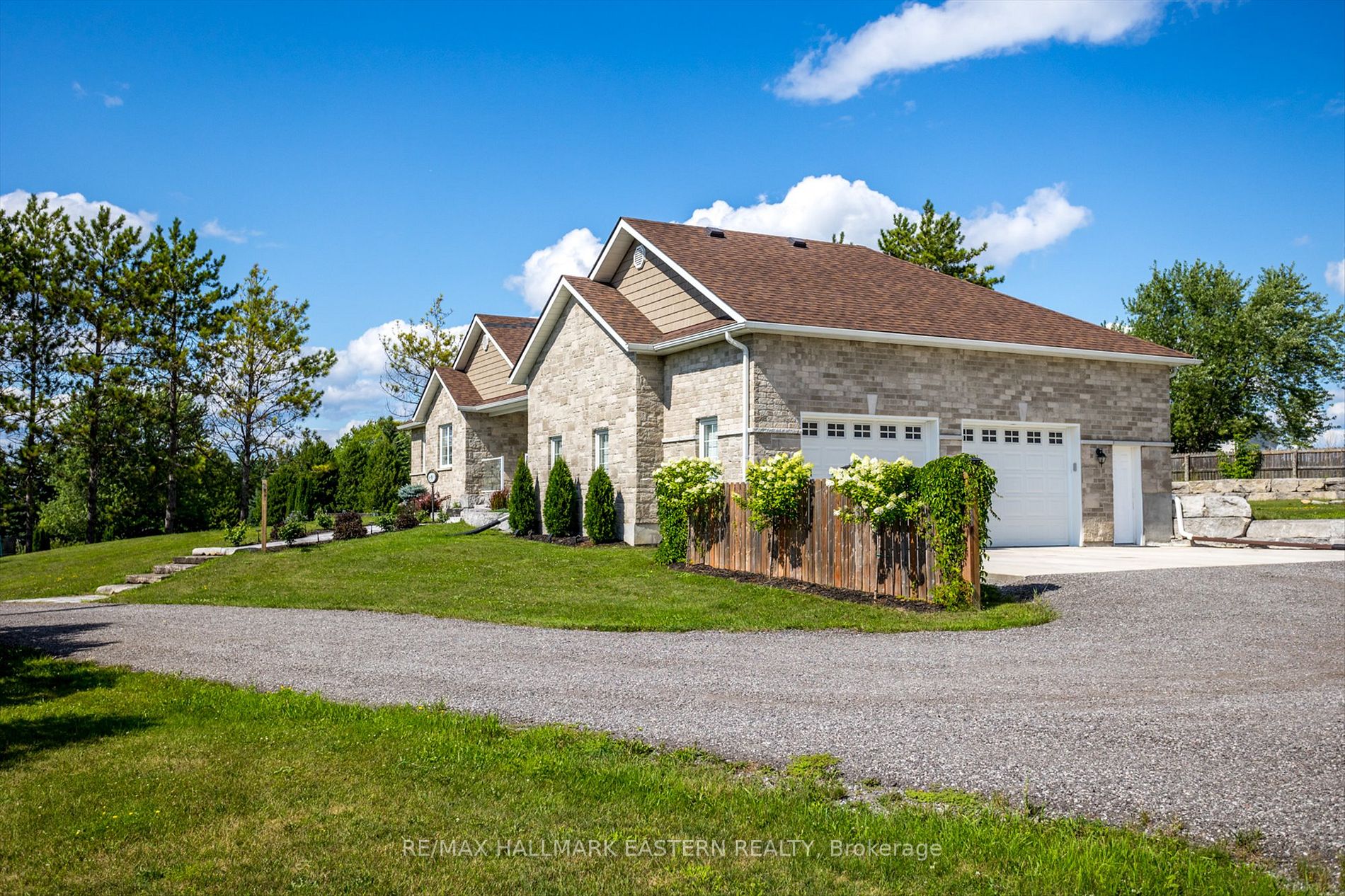 20 Hilltop Court