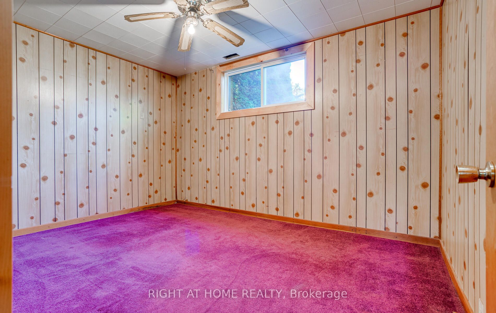 24 Coverdale Ave