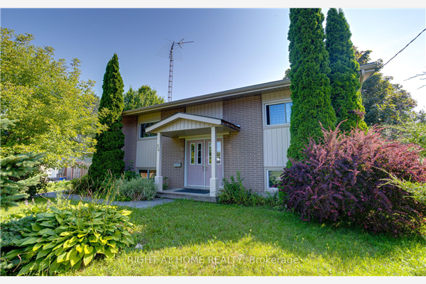 24 Coverdale Ave, Cobourg
