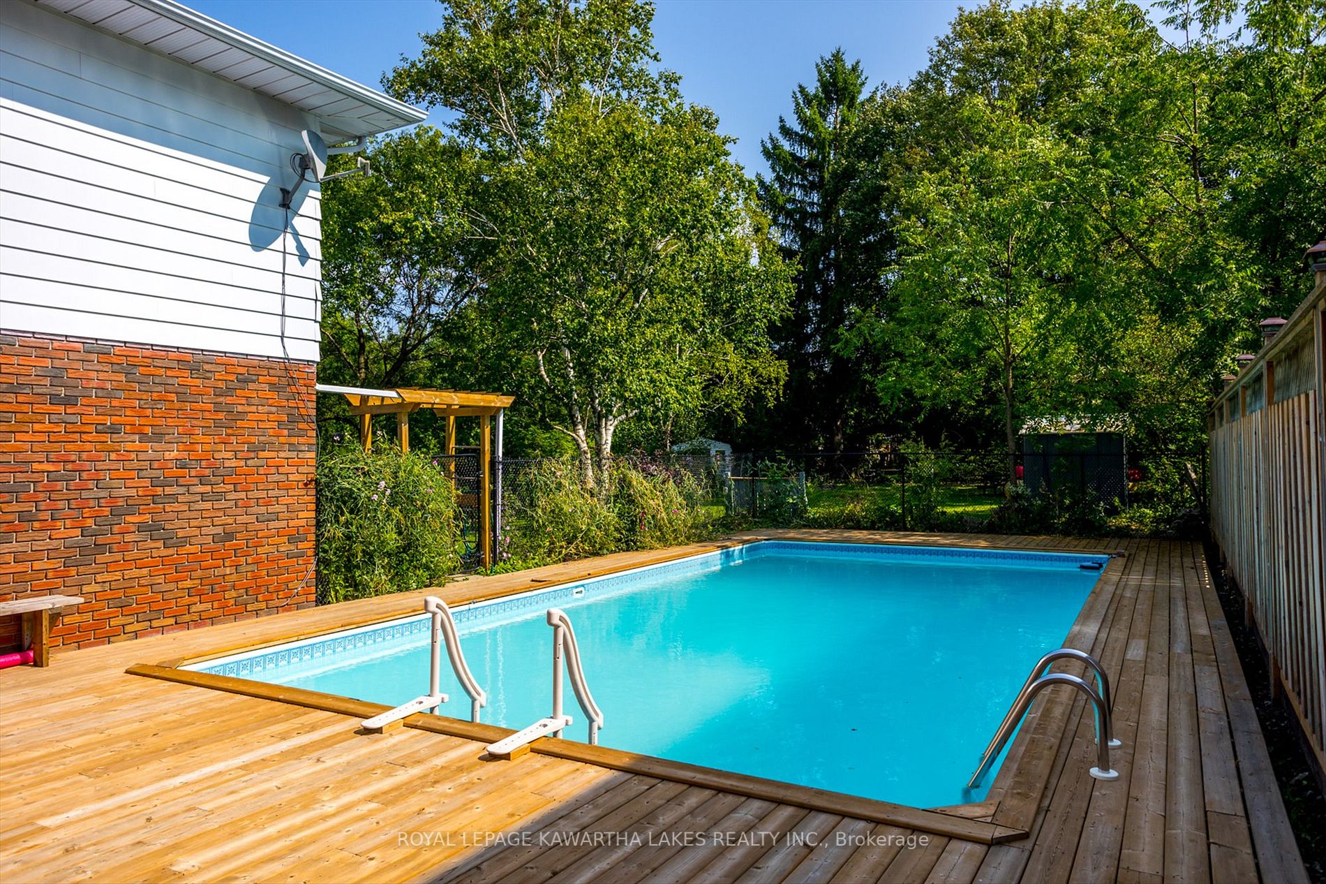89 Pottinger St