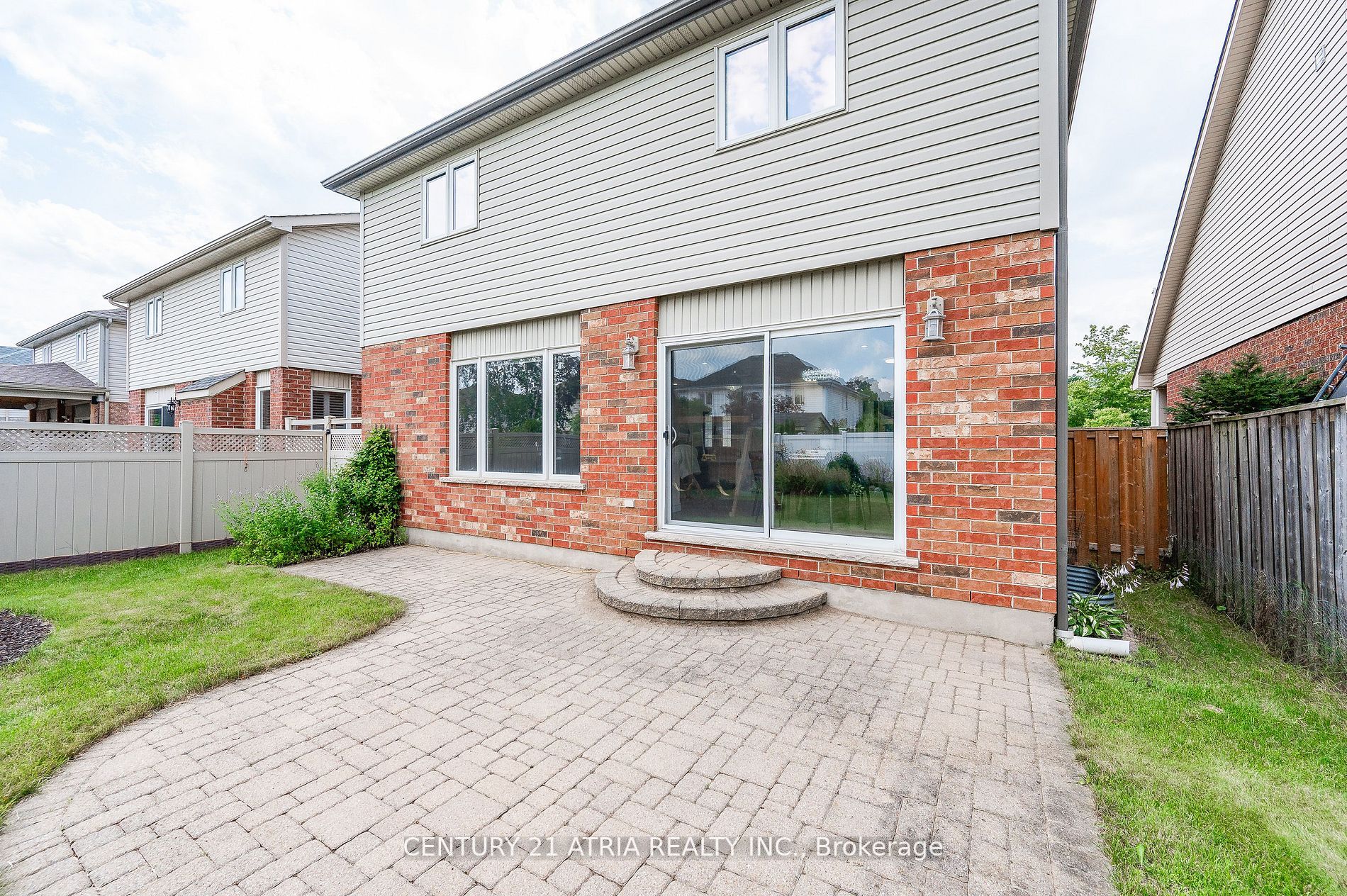 89 winifred Street