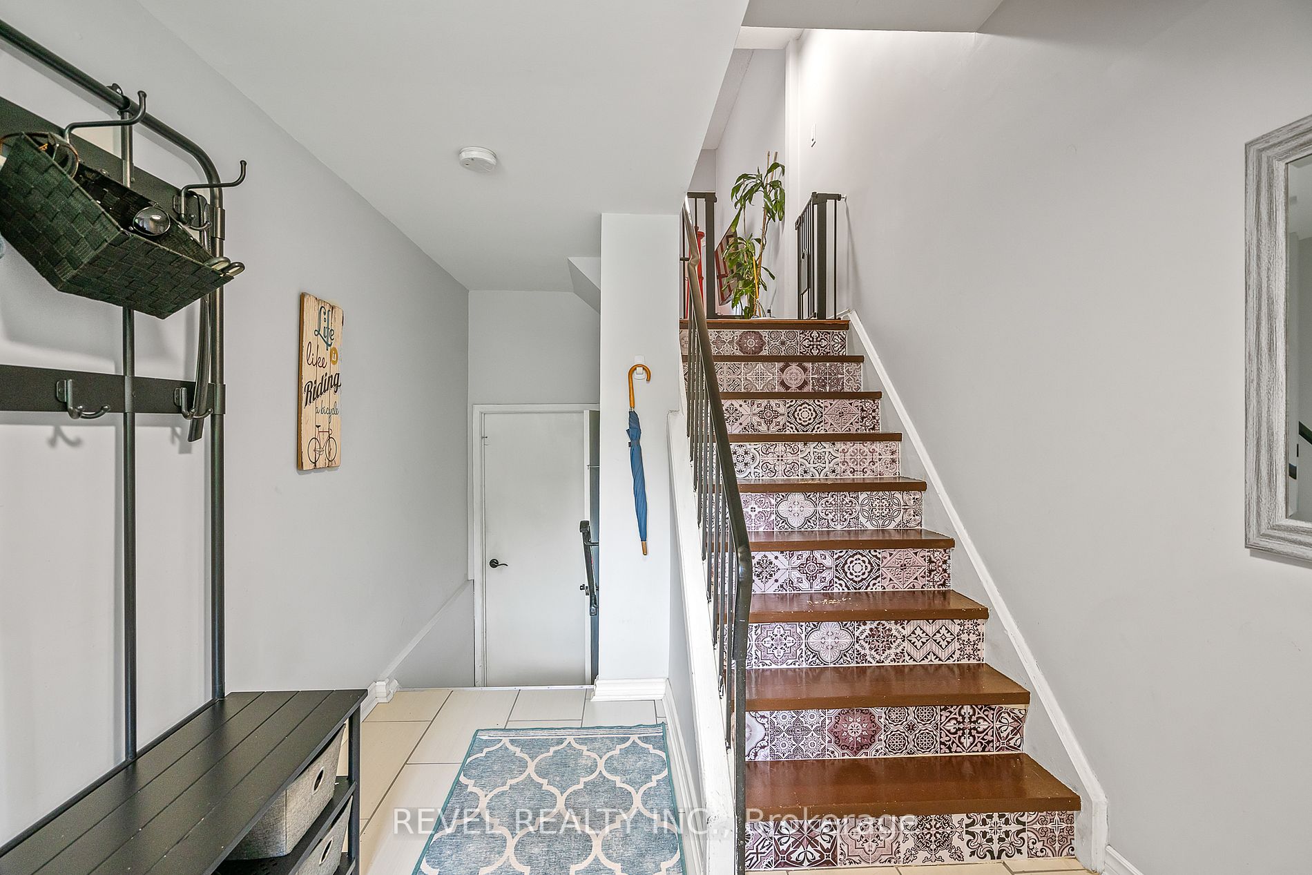 62 Ann Street, #5