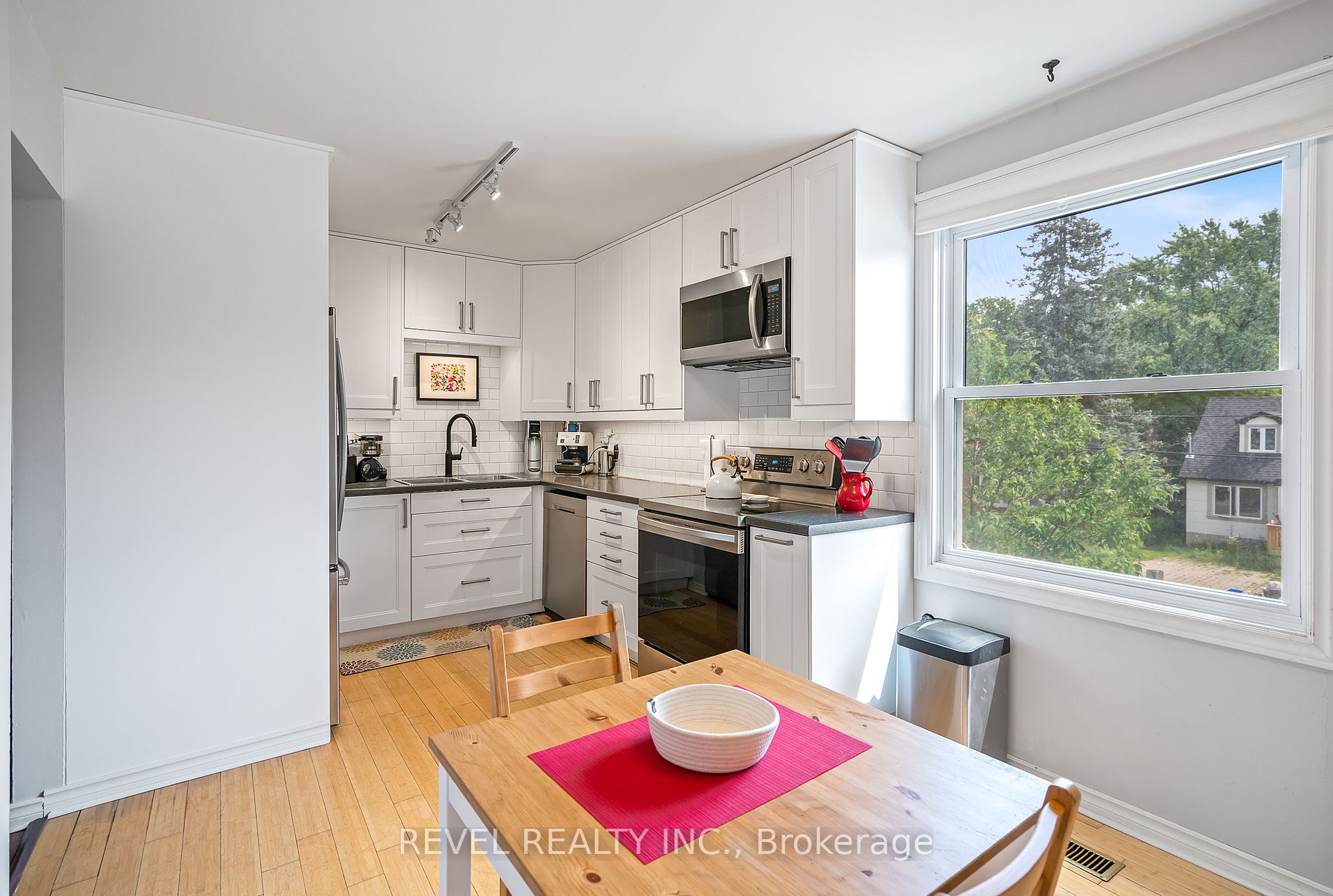 62 Ann Street, #5
