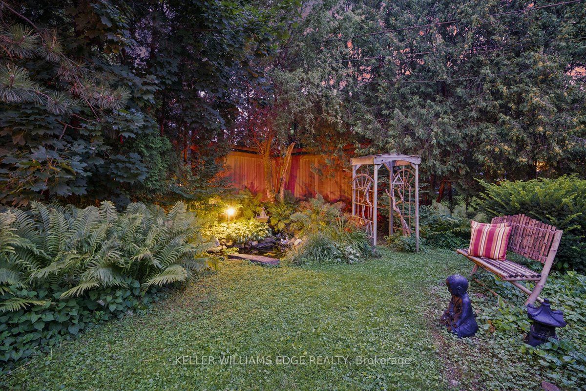 108 Oneida Boulevard