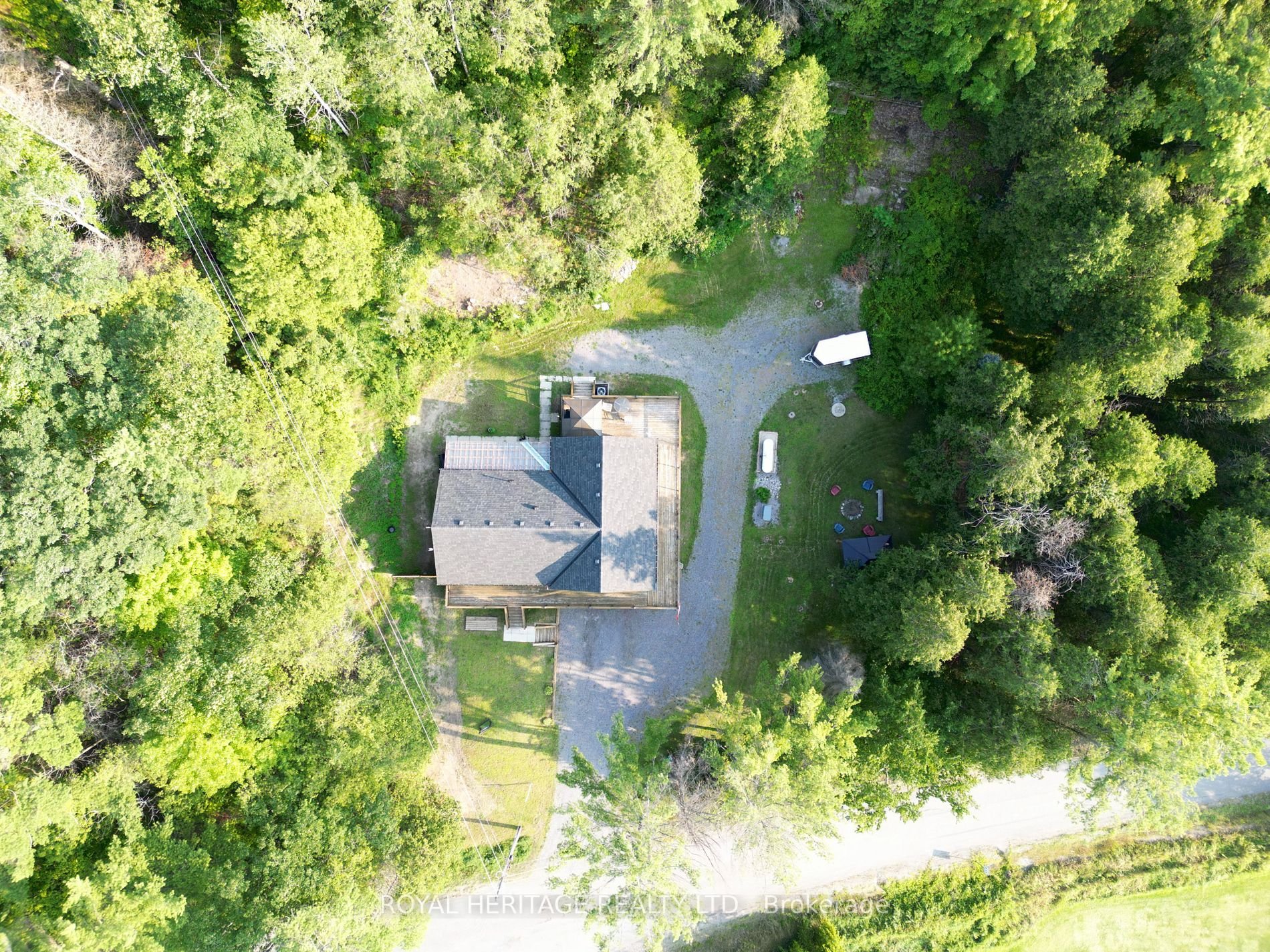 709 Oak Lake Rd