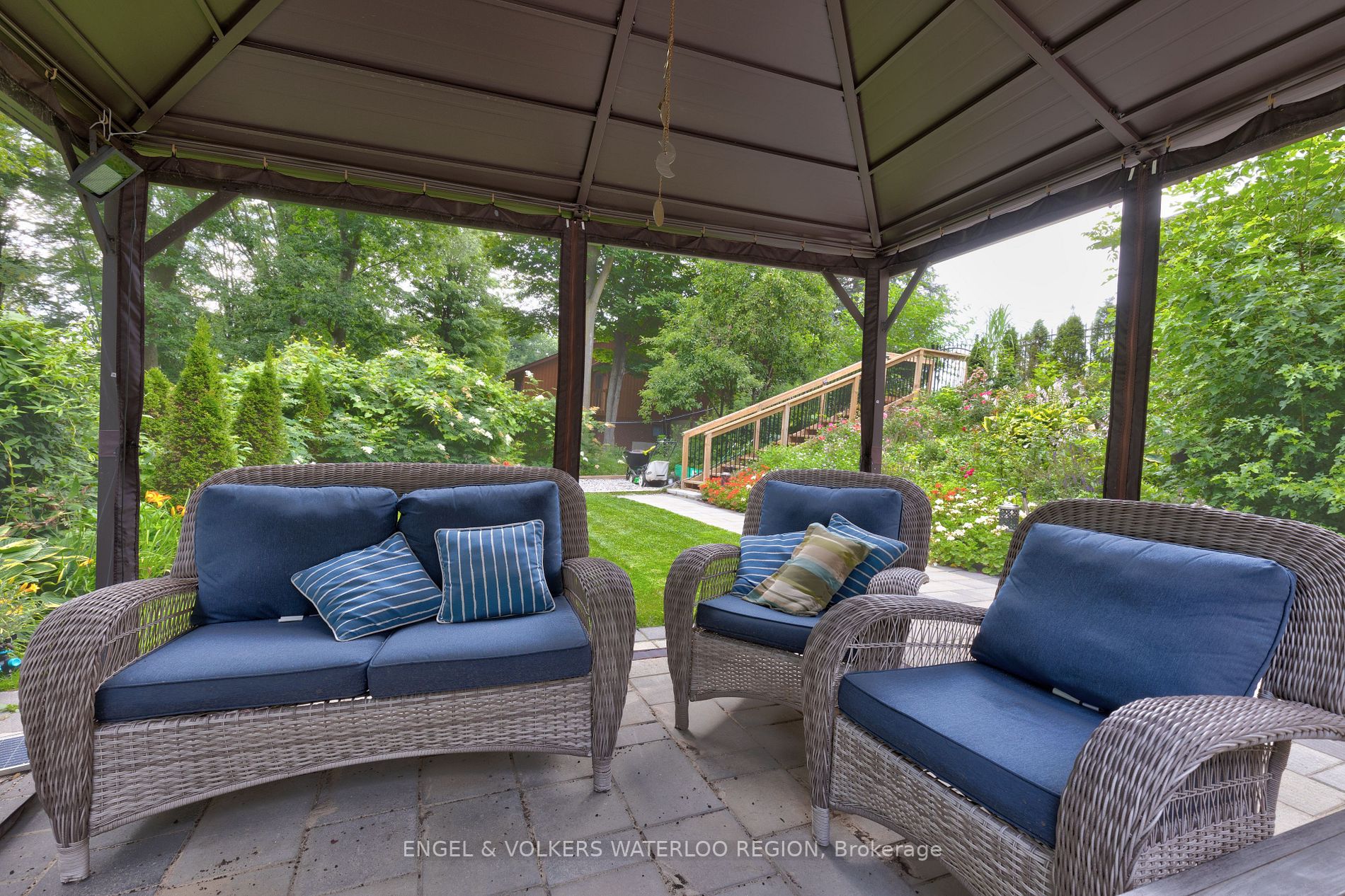 355 Edgehill Drive