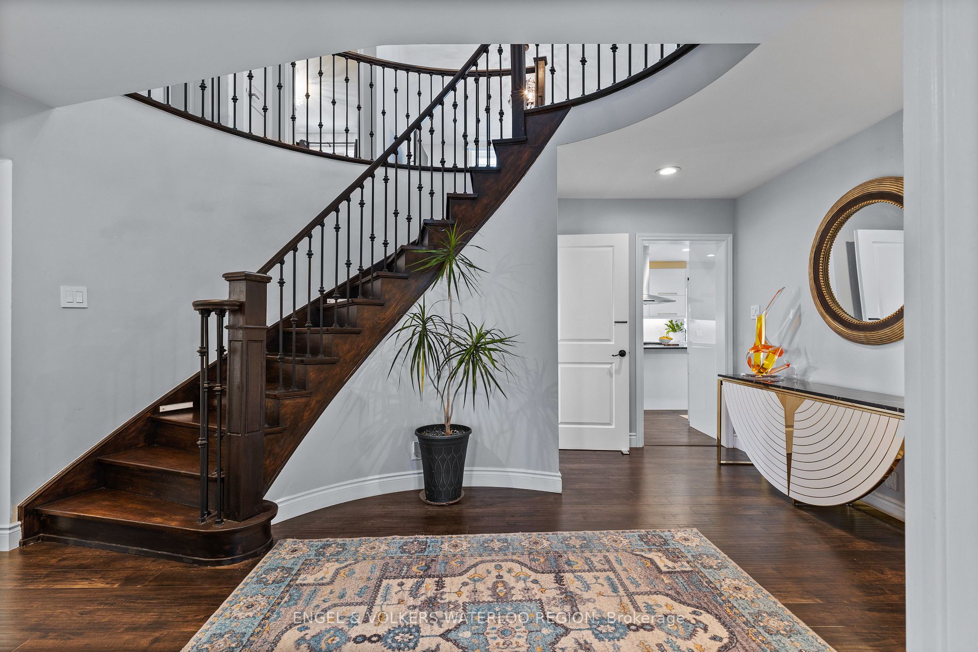 355 Edgehill Drive