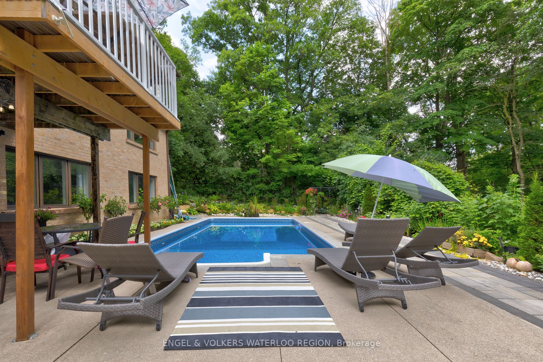 355 Edgehill Drive