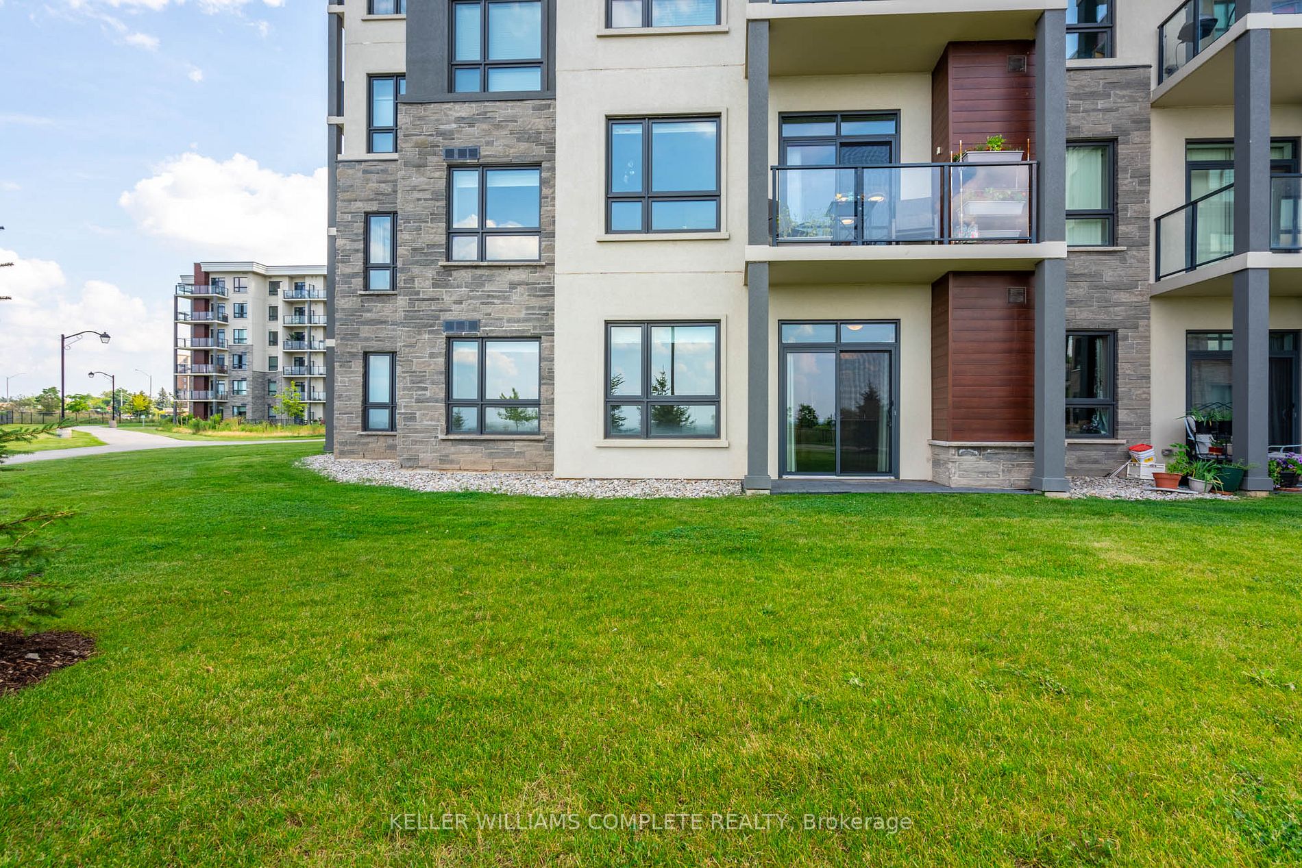 101 Shoreview Pl, #130