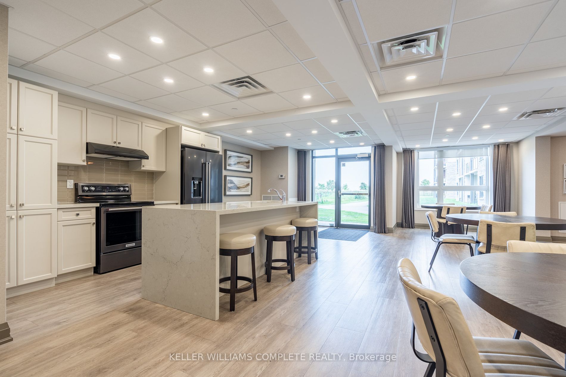 101 Shoreview Pl, #130