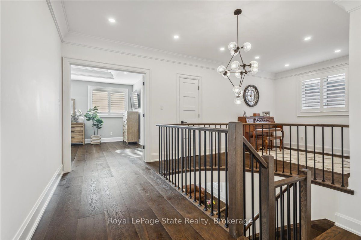 37 DEERHURST Road