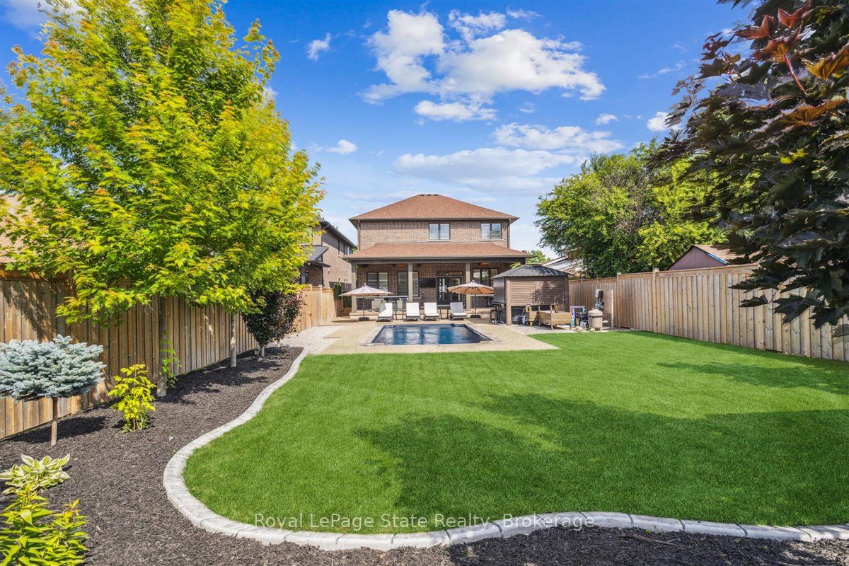 37 DEERHURST Road