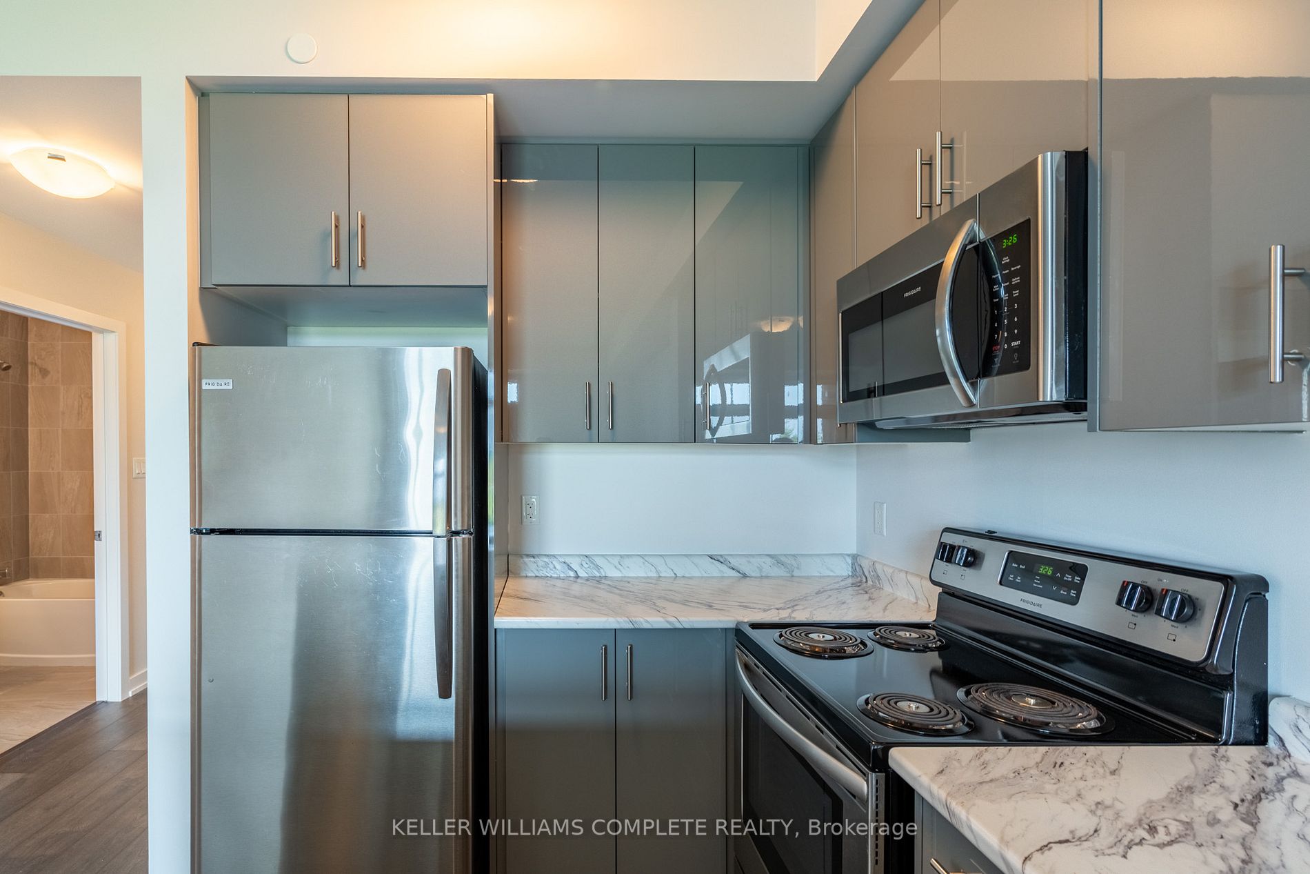 101 Shoreview Pl, #130