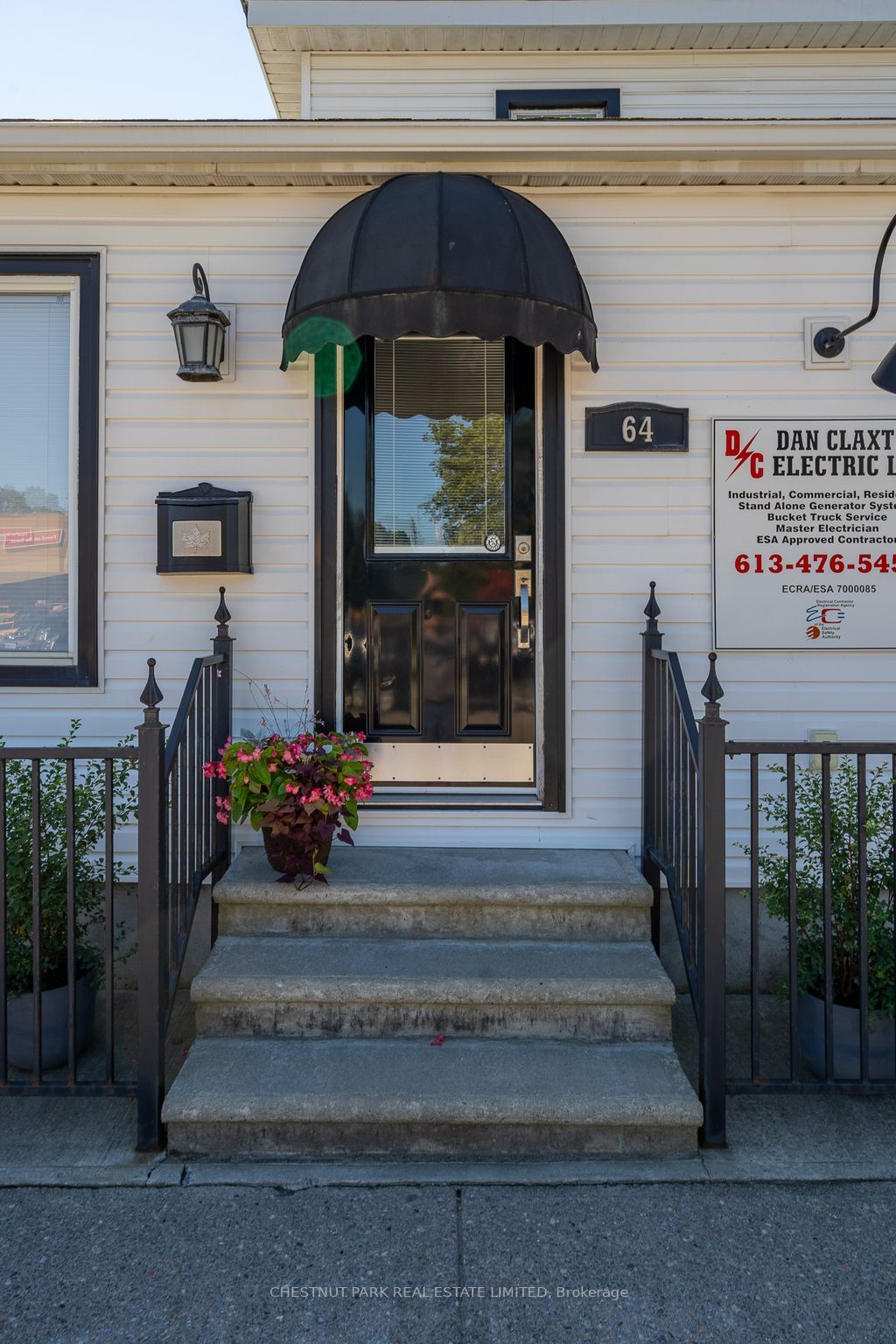 64 Picton Main St