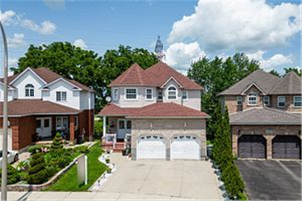 184 Hidden Creek Dr, Kitchener
