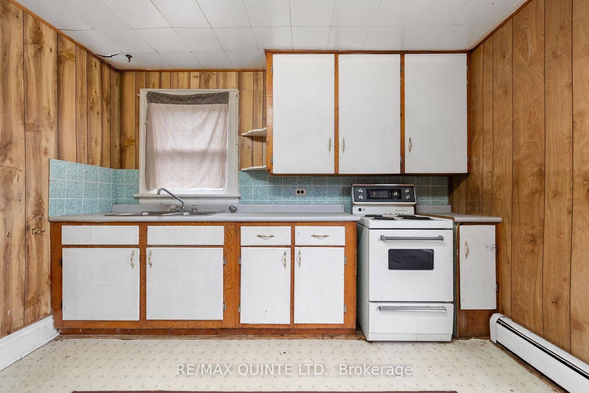 483 Highway 49 Rd