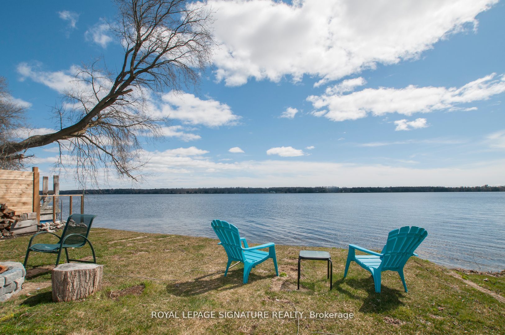 1071B Lakeside Dr