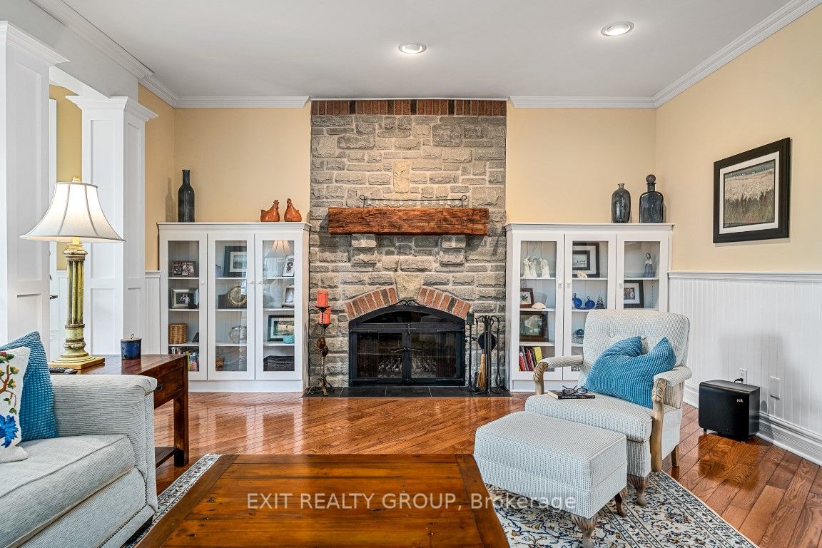 17413 Loyalist Pkwy
