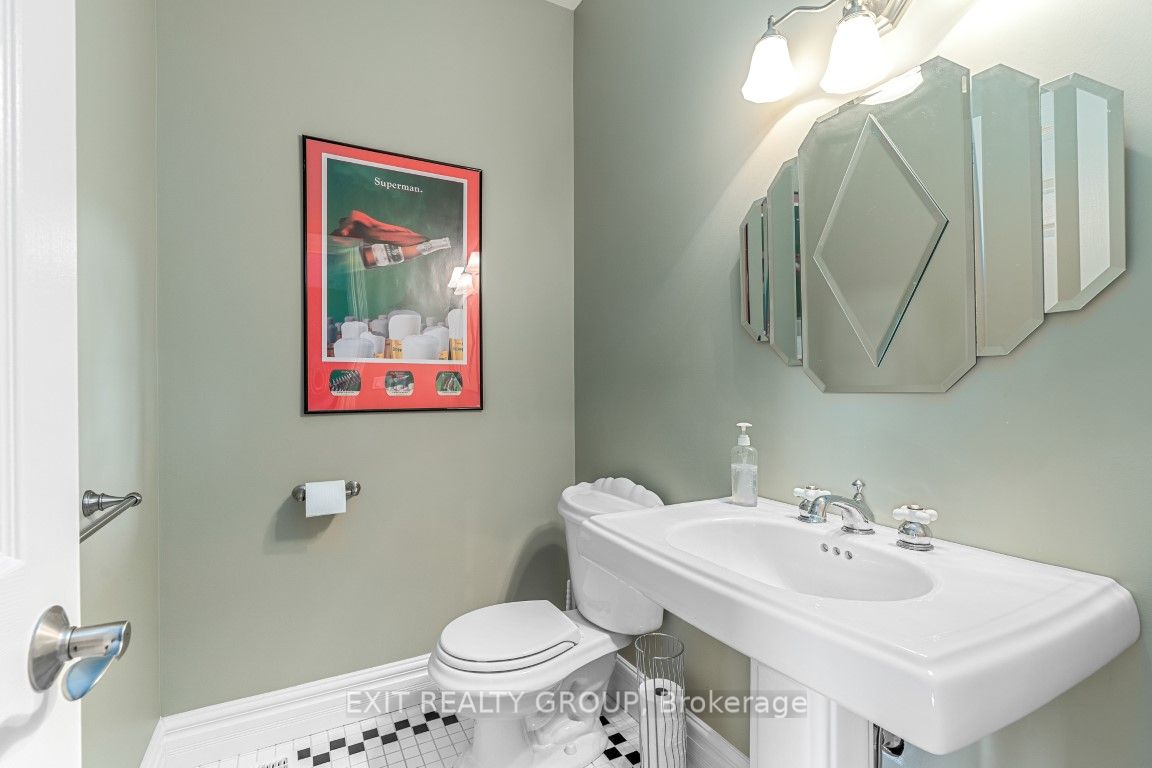 17413 Loyalist Pkwy