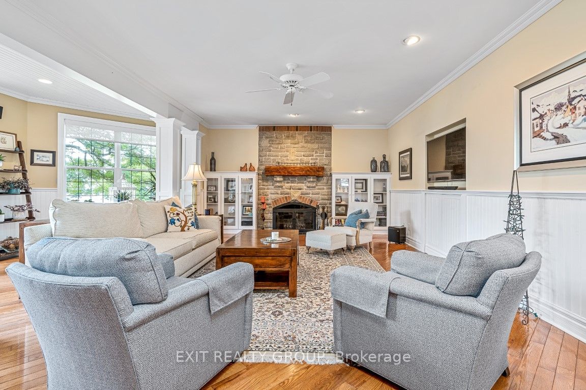 17413 Loyalist Pkwy