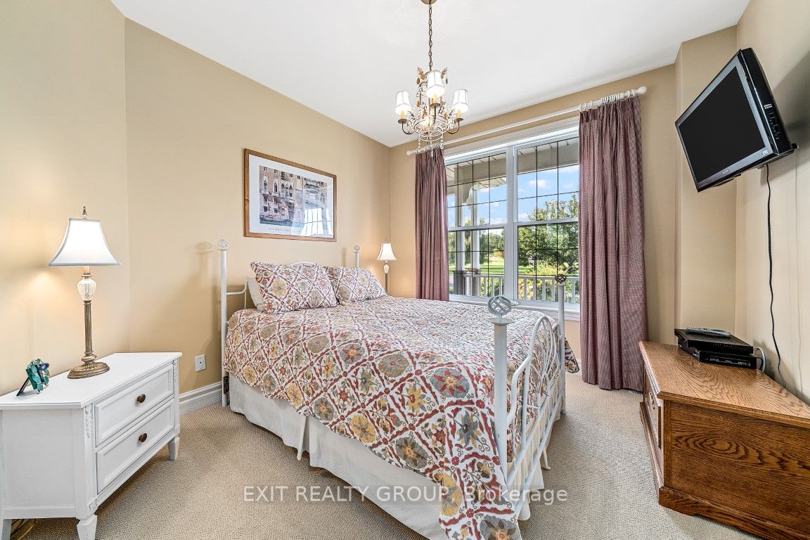17413 Loyalist Pkwy