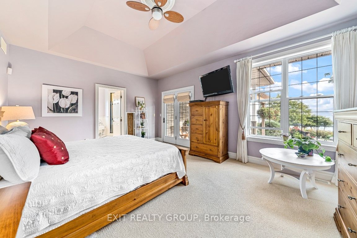 17413 Loyalist Pkwy