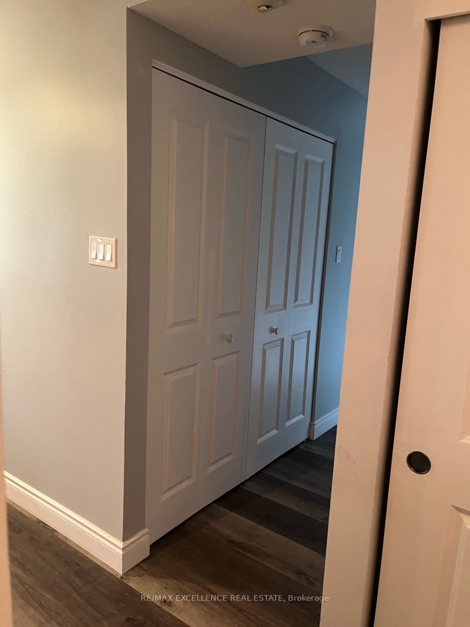 8 Christopher Crt, #307