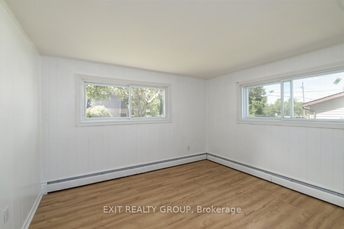 25 Peterson St