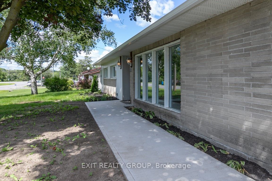 25 Peterson St