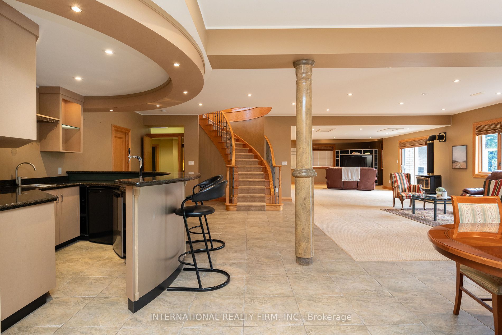 18 Connor Court