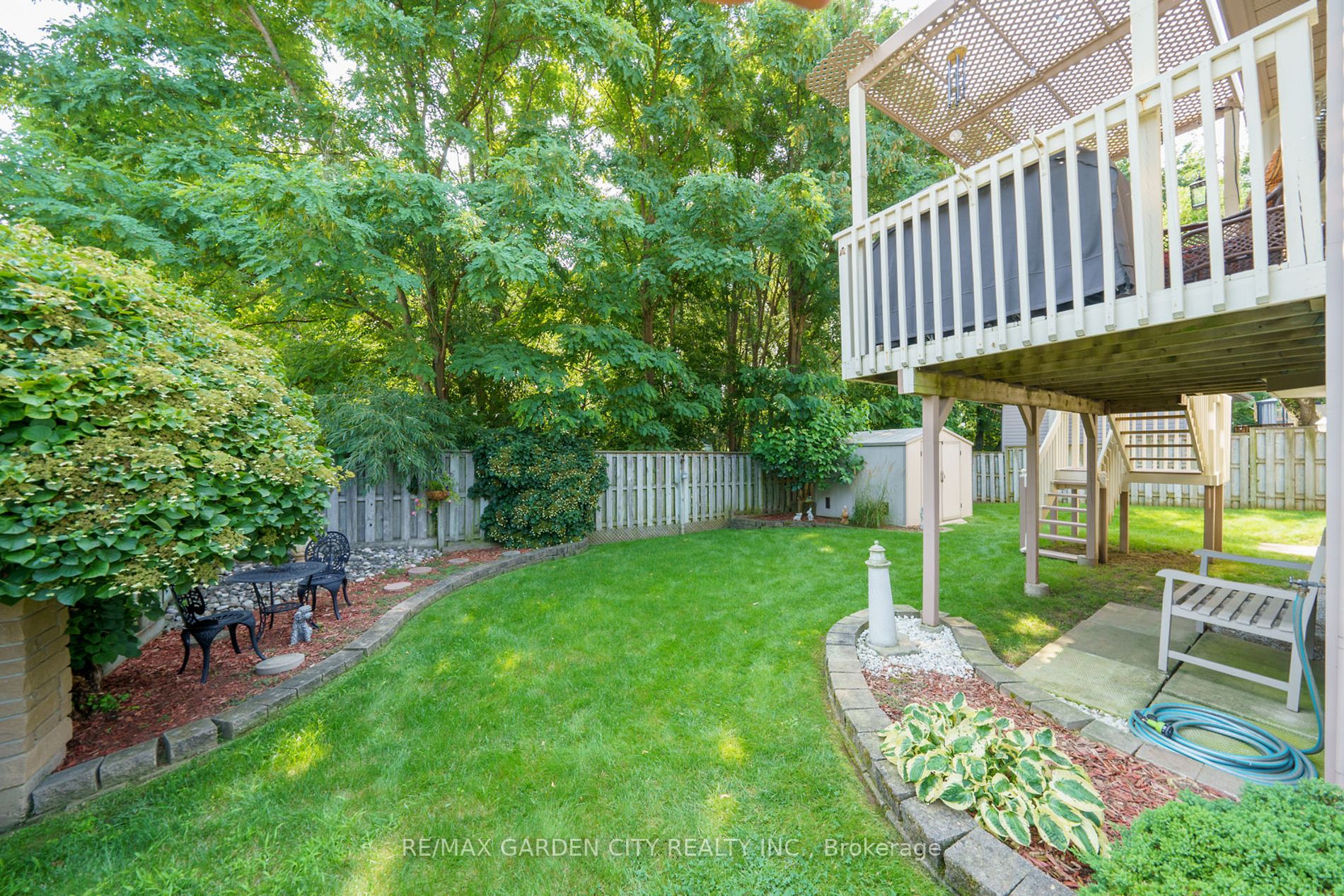 76 Palmer Rd