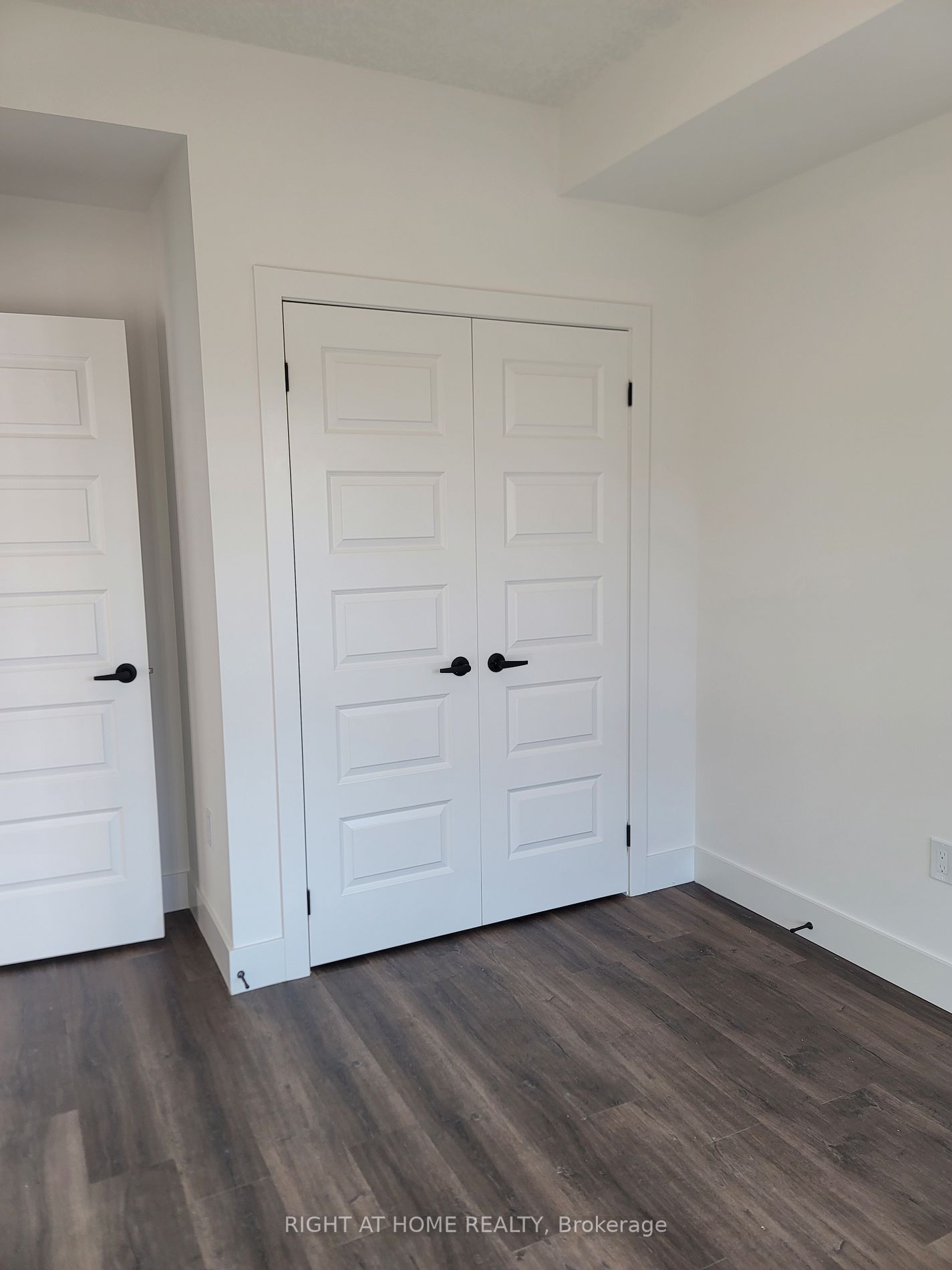 1101 Lackner Pl, #414