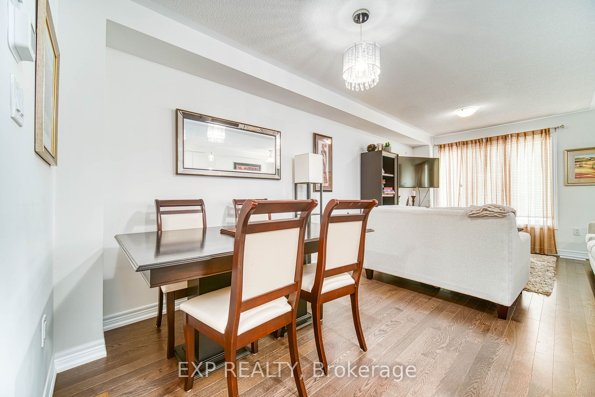 137 Clark Street