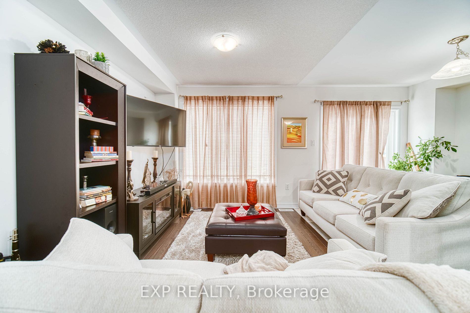 137 Clark Street