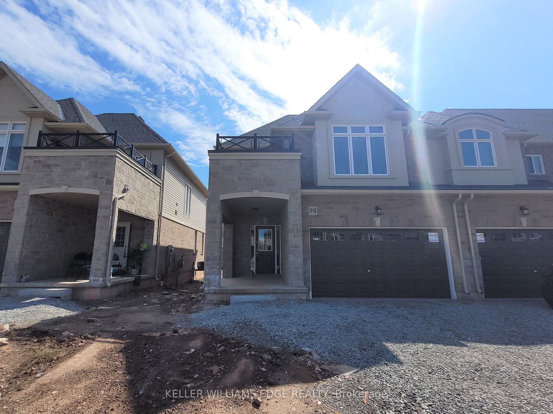 98 Pinot Crescent